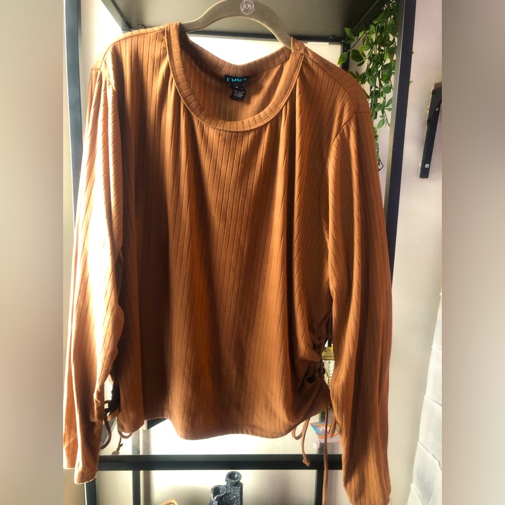 RUE 21 brown lace up side long sleeve mock neck crop